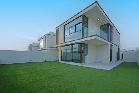 Townhouse sa Abu Dhabi, UAE 4 silid-tulugan, 452.8 sq.m. № 670005 - larawan 1