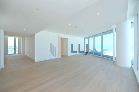 Зняти в оренду квартиру на Остров Саадият, Абу-Даби, ОАЕ 3 спальні, 306.9м2, № 670007 - фото 3