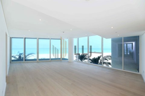 Зняти в оренду квартиру на Остров Саадият, Абу-Даби, ОАЕ 3 спальні, 306.9м2, № 670007 - фото 22