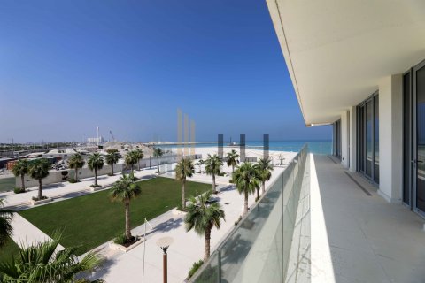 Зняти в оренду квартиру на Остров Саадият, Абу-Даби, ОАЕ 3 спальні, 306.9м2, № 670007 - фото 29