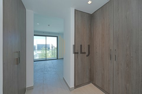 Üürile anda villa on the Yas Island, Abu Dhabi, AÜE: 4 magamistoaga, 450 m² Nr 670004 - pilt 33