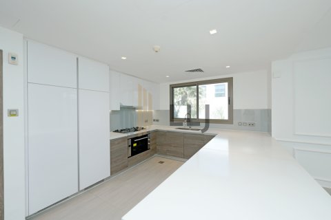 Üürile anda villa on the Yas Island, Abu Dhabi, AÜE: 4 magamistoaga, 450 m² Nr 670004 - pilt 9