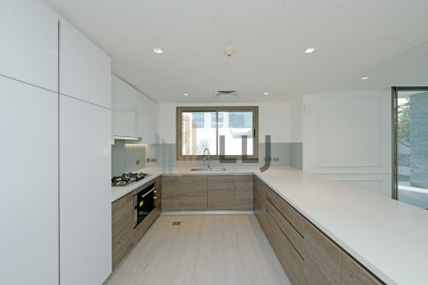 Üürile anda villa on the Yas Island, Abu Dhabi, AÜE: 4 magamistoaga, 450 m² Nr 670004 - pilt 17