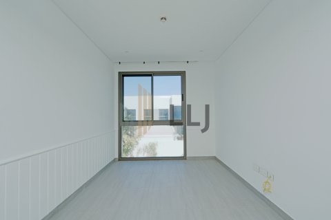 Üürile anda villa on the Yas Island, Abu Dhabi, AÜE: 4 magamistoaga, 450 m² Nr 670004 - pilt 30