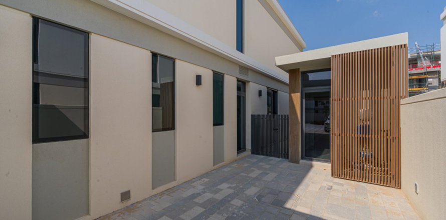 Villa Tilal Al Ghaf, Dubaijā, AAE 4 istabas, 441 m2 Nr. 677745