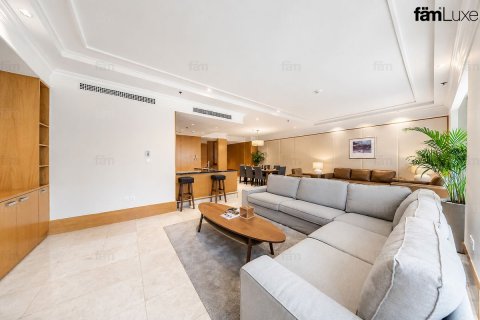 Lakás itt: DIFC, Dubai, EAE, 3 hálószoba, 187.9 m², azonosító: 712733 - fénykép 2