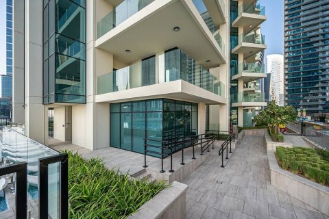 Apartamento en venta en Business Bay, Dubai, EAU 2 dormitorios, 108 m2 № 642796 - foto 16