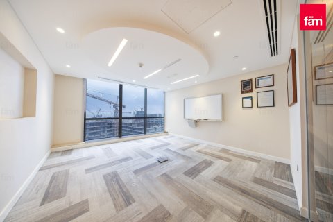 Dubai, BAE’de kiralık ofis 846.3 m&sup2; No 696813 - fotoğraf 22