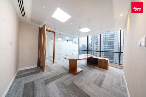 Dubai, BAE’de kiralık ofis 846.3 m&sup2; No 696813 - fotoğraf 26