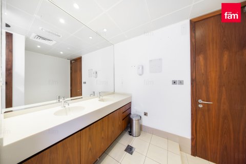 Dubai, BAE’de kiralık ofis 846.3 m&sup2; No 696813 - fotoğraf 19