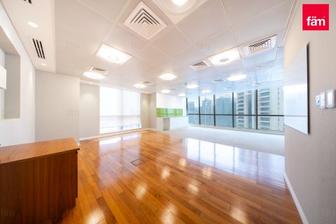 Dubai, BAE’de kiralık ofis 846.3 m&sup2; No 696813 - fotoğraf 3