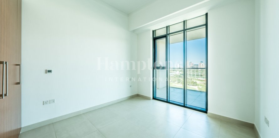Apartmán v The Hills, Dubai, SAE 3 spálne, 192.031 m2 č. 651439