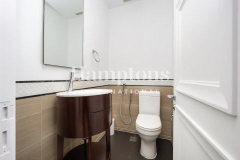 Apartament de închiriat în Burj Khalifa, Dubai, EAU 1 dormitor, 76.73973606 mp.  №651442 - poză 9