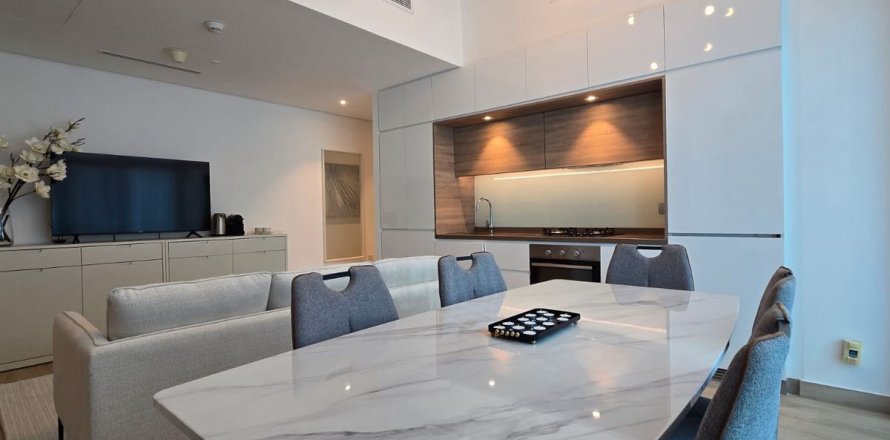 Apartamento em Dubai Marina, Dubai, EAU 2 quartos, 77 m2 № 640429