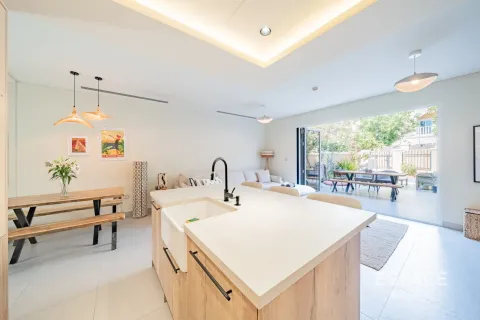 Casa urbana para venda em Jumeirah Village Circle, Dubai, EAU 2 quartos, 152 m2 № 649668 - foto 13