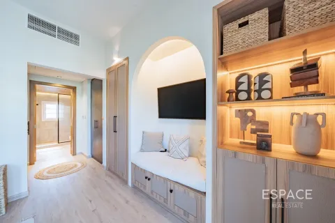 Casa urbana para venda em Jumeirah Village Circle, Dubai, EAU 2 quartos, 152 m2 № 649668 - foto 12