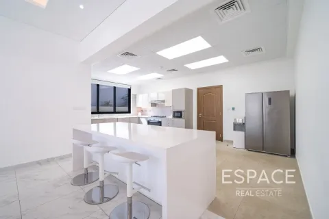 Al Furjan、Dubai、UAE にあるヴィラ販売中 4ベッドルーム、567 m2、No649666 - 写真 15