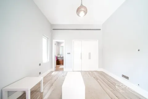 Vila v Arabian Ranches, Dubai, SAE 4 ložnice, 373 m² Č.: 649667 - fotografie 13