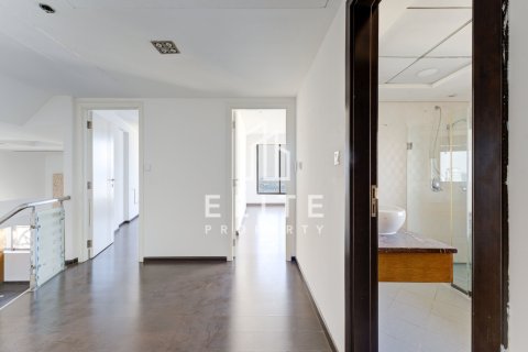 Apartemen di Jumeirah Beach Residence, Dubai, UEA 3 kamar tidur, 185 m2 nomor 736357 - foto 12
