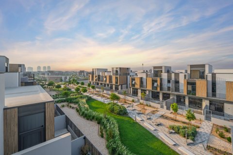 Radový dom v Mudon, Dubai, SAE 3 spálne, 168 m2 č. 677523 - Fotografia 15