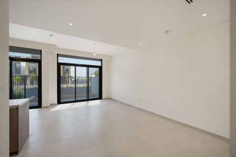 Radový dom v Mudon, Dubai, SAE 3 spálne, 168 m2 č. 677523 - Fotografia 2