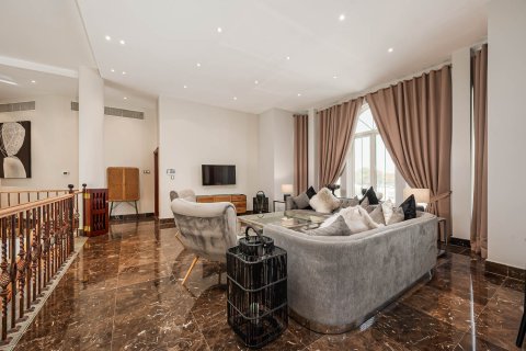 Villa til leje i Al Sufouh, Dubai, UAE 5 soveværelser, 836.13 kvm № 751049 - foto 5