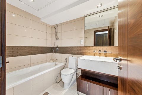 Appartamento in affitto a Dubai Marina, Dubai, EAU 2 camere da letto, 120.96 mq. № 751050 - foto 8