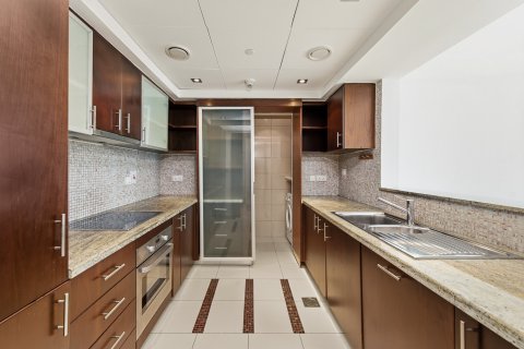 Appartamento in affitto a Dubai Marina, Dubai, EAU 2 camere da letto, 120.96 mq. № 751050 - foto 2