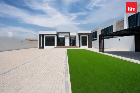 Vilă de închiriat în Al Barsha, Dubai, EAU 4 dormitoare, 929 mp.  №758498 - poză 8