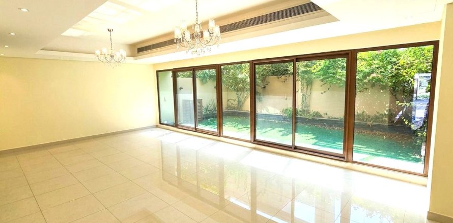 Casa urbana em Meydan, Dubai, EAU 4 quartos, 218 m2 № 758495