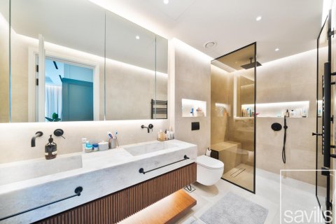 Apartment sa DIFC, Dubai, UAE 3 silid-tulugan, 192 sq.m. № 641009 - larawan 12