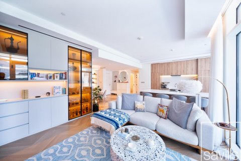 Apartment til salg i DIFC, Dubai, UAE 3 soveværelser, 192 kvm № 641009 - foto 2