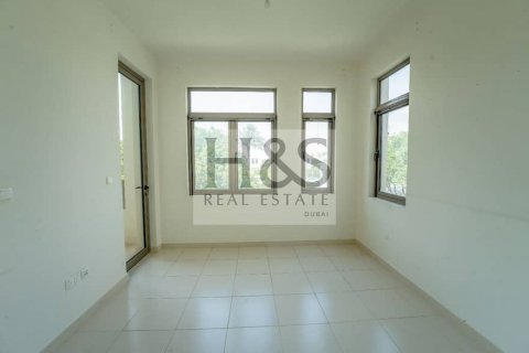 Villa in Reem, Dubai, UAE 3 bedrooms, 238 sq.m. № 642151 - photo 7
