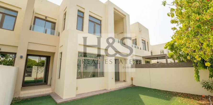 Villa à Reem, Dubai, EAU: 3 chambres, 238 m2 № 642151
