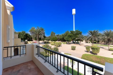Вилла Арабиан Ранчес, Дубай, БАӘ-да 3 жатын бөлмелер, 304 м² № 642104 - фото 2