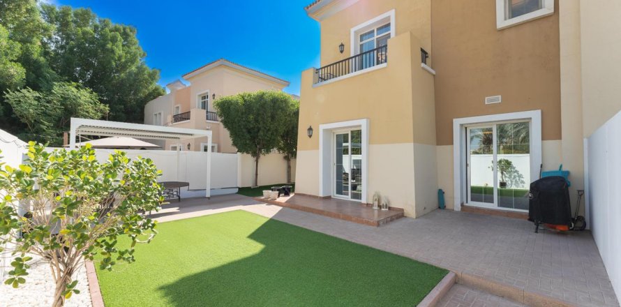 Вилла Арабиан Ранчес, Дубай, БАӘ-да 3 жатын бөлмелер, 304 м² № 642104