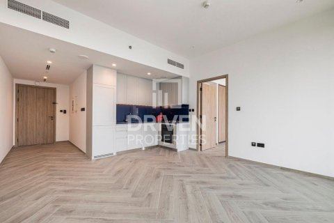 Apartment in Business Bay, Dubai, UAE 1 bedroom, 62.8 sq.m. № 768340 - photo 3