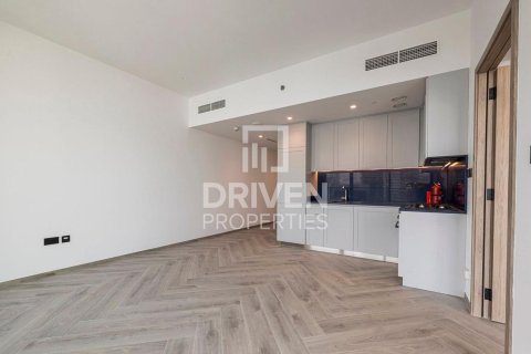 Apartment in Business Bay, Dubai, UAE 1 bedroom, 62.8 sq.m. № 768340 - photo 4