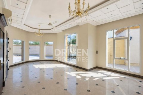 Villa uthyres i Al Quoz, Dubai, UAE 950.03 kvm Nr. 768337 - fotografi 9