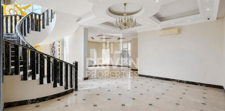 Villa i Al Quoz, Dubai, UAE 950.03 kvm Nr. 768337