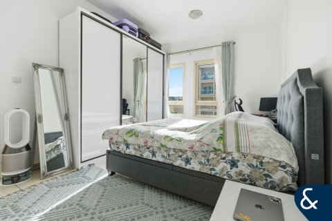 Apartment til salg i Greens, Dubai, UAE 1 soveværelse, 70 kvm № 688958 - foto 11