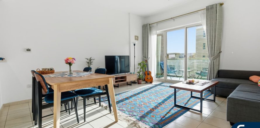 Apartment i Greens, Dubai, UAE 1 soveværelse, 70 kvm № 688958