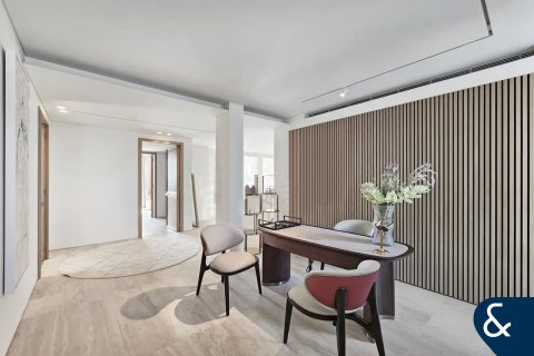 Willa na sprzedaż w Jumeirah Islands, Dubai, ZEA 4 sypialnie, 493 mkw., nr 684905 - zdjęcie 9