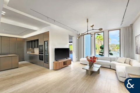 Willa na sprzedaż w Jumeirah Islands, Dubai, ZEA 4 sypialnie, 493 mkw., nr 684905 - zdjęcie 7