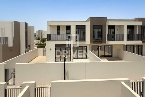 Vila u gradu Dubai South (Dubai World Central), Dubai, UAE 3 spavaće sobe, 151 m2 Br. 655014 - Slika 2
