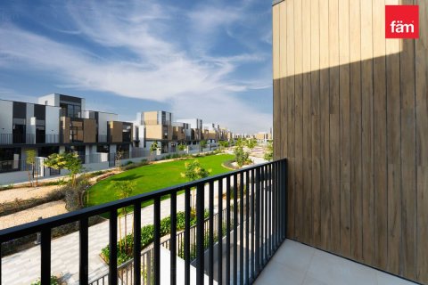 Adosado en alquiler en Dubai, EAU 4 dormitorios, 251.7 m2 № 661582 - foto 18