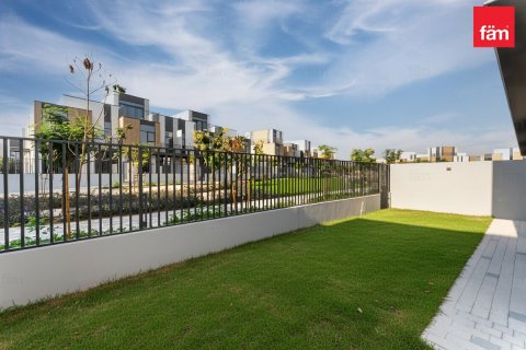 Adosado en alquiler en Dubai, EAU 4 dormitorios, 251.7 m2 № 661582 - foto 25