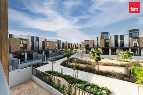 Adosado en alquiler en Dubai, EAU 4 dormitorios, 251.7 m2 № 661582 - foto 14