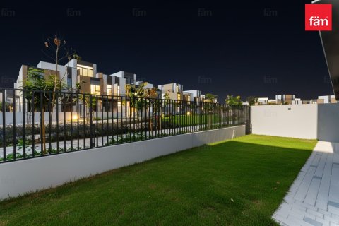 Adosado en alquiler en Dubai, EAU 4 dormitorios, 251.7 m2 № 661582 - foto 22