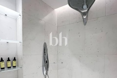 Apartament de închiriat în Business Bay, Dubai, EAU 1 dormitor, 76 mp.  №642767 - poză 9